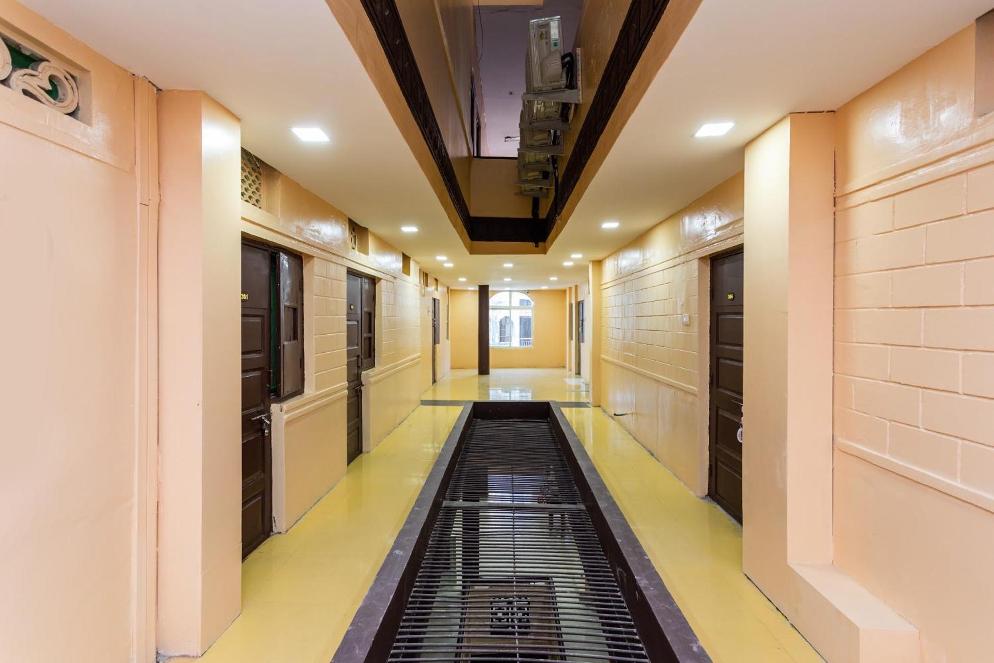 Spot On Hotel Sawera Indore Exterior foto