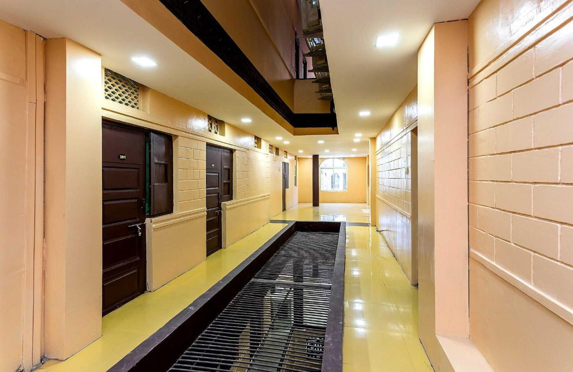 Spot On Hotel Sawera Indore Exterior foto